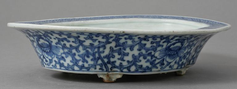 SKÅL, porslin, Kina, 1800-tal.