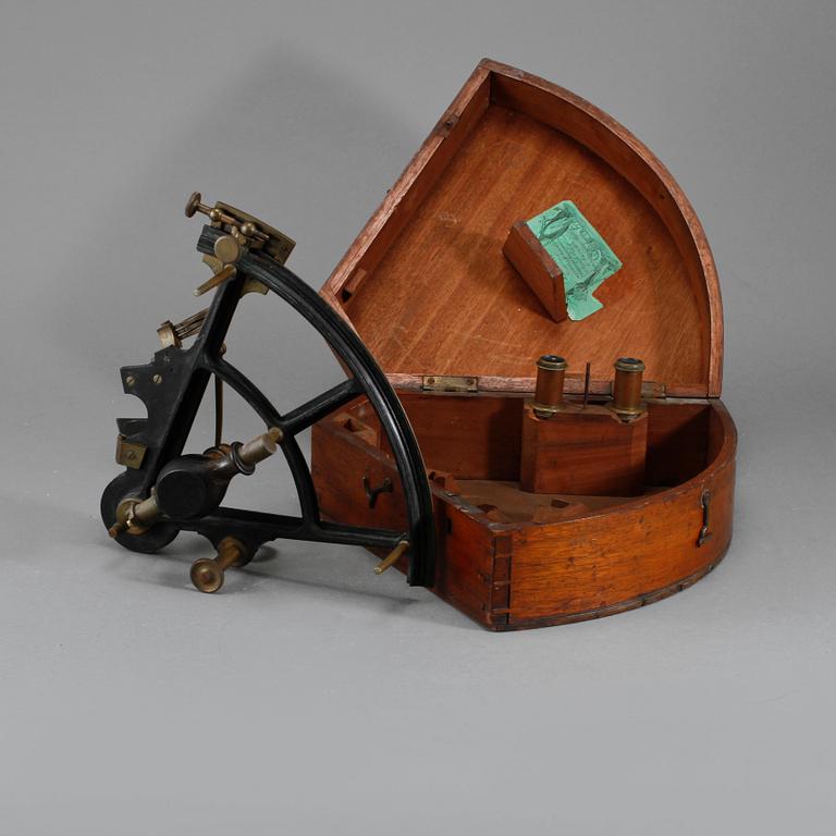 SEXTANT, J Hughes, London, 1900-talets första del.