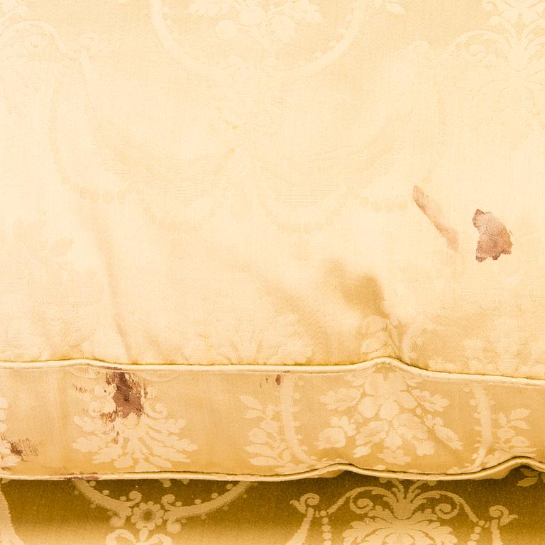 SOFFA, sk. badkarssoffa, gustaviansk stil, kring år 1900.