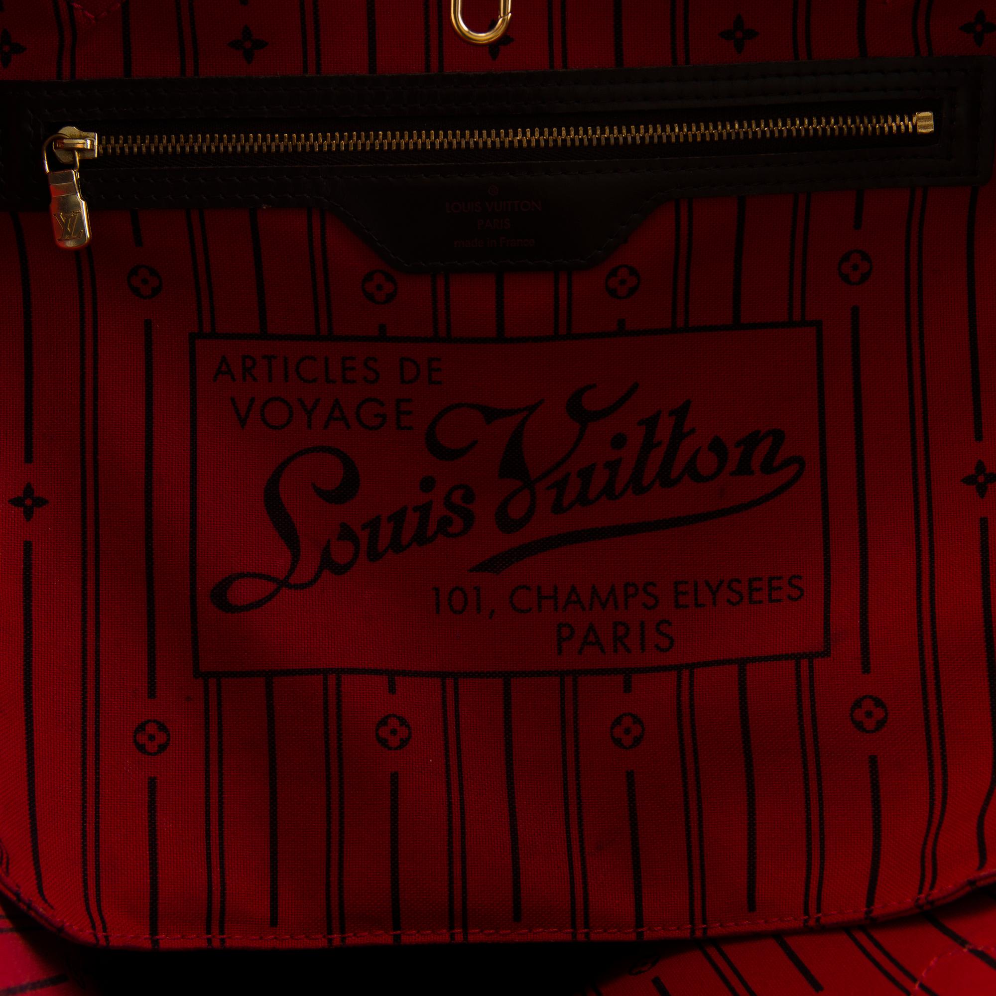 LOUIS VUITTON Neverfull MM Damier Bag.