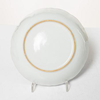 Tedosor, 2 st samt kopp med fat, kompaniporslin, Kina, omkring 1800.