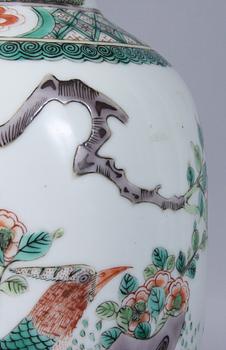 VAS, porslin, Kina, 18/1900-tal.