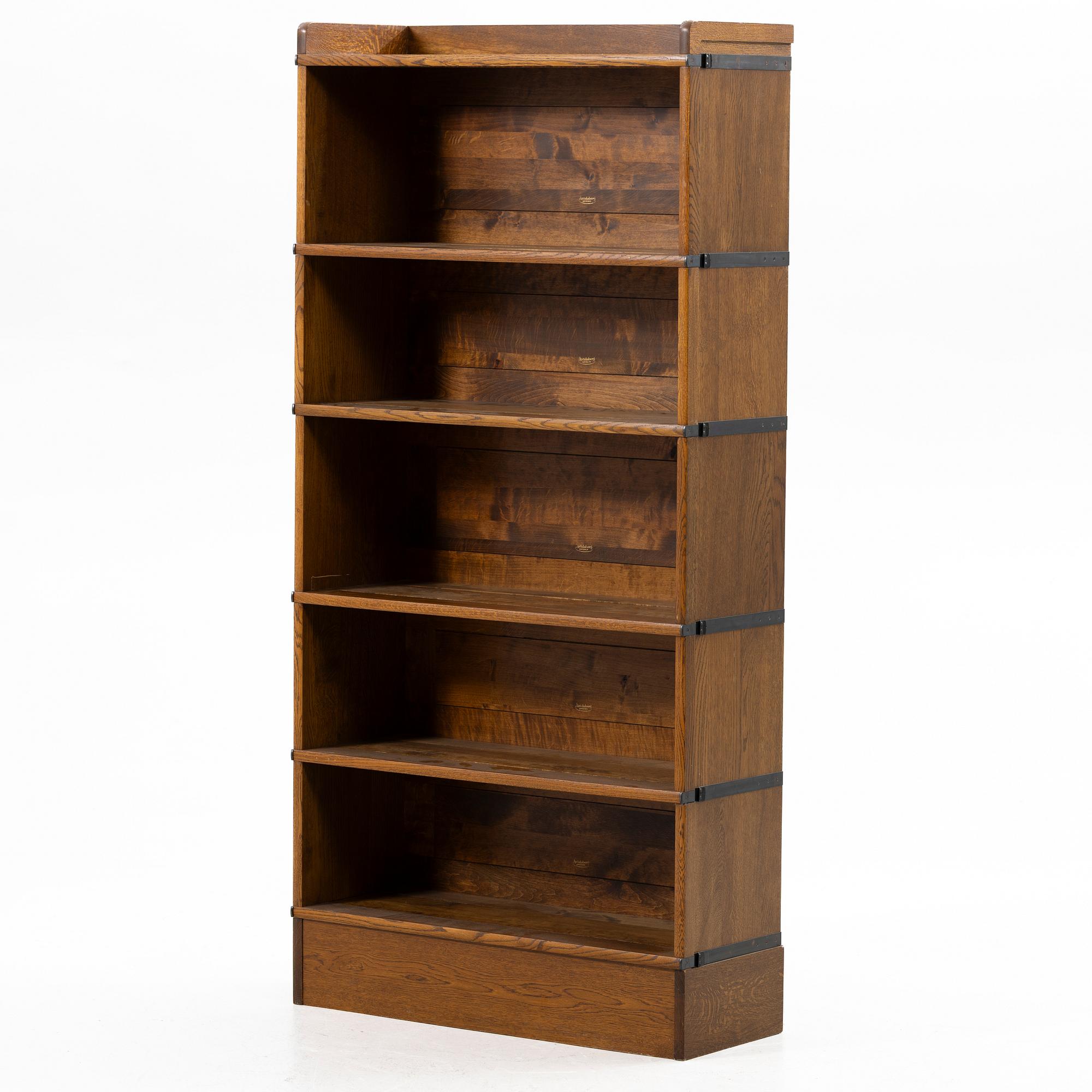 Bookcase, Åtvidaberg, first half of the 20th century.