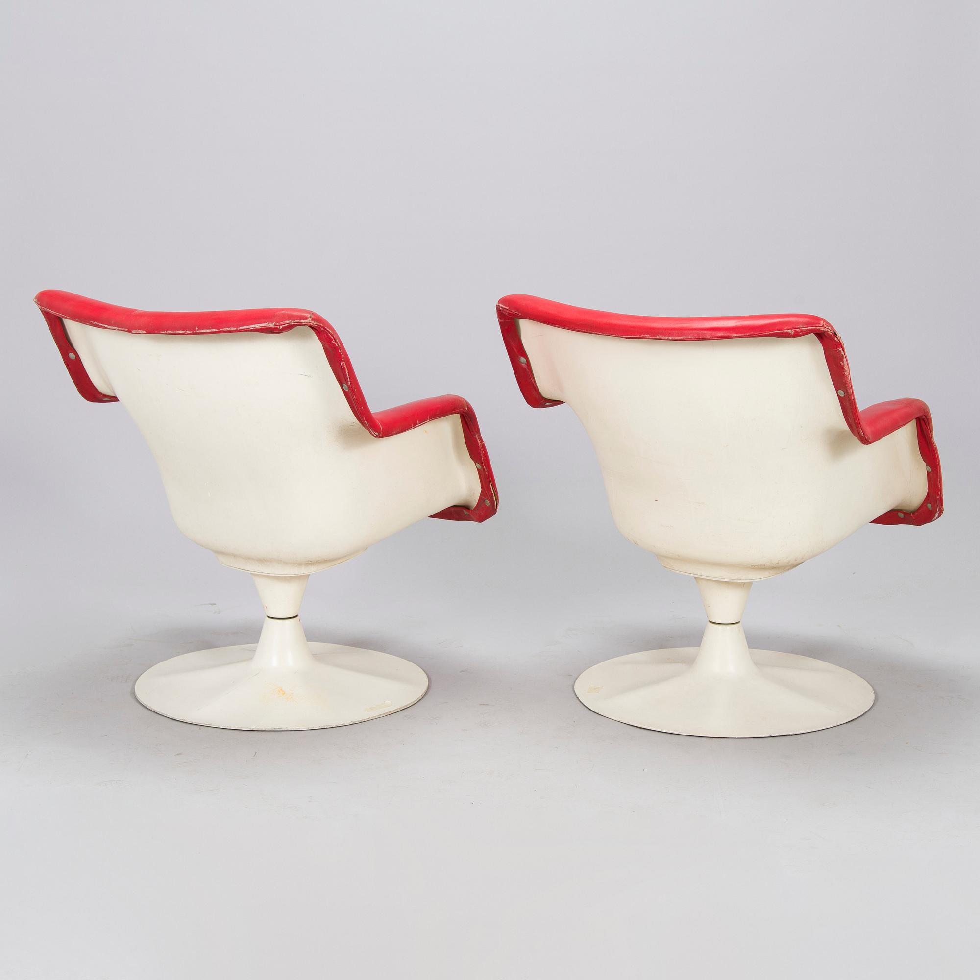 Yrjö Kukkapuro, pöytä "Saturnus" ja tuoleja, 4 kpl, "Junior", Haimi, 1960-luku.