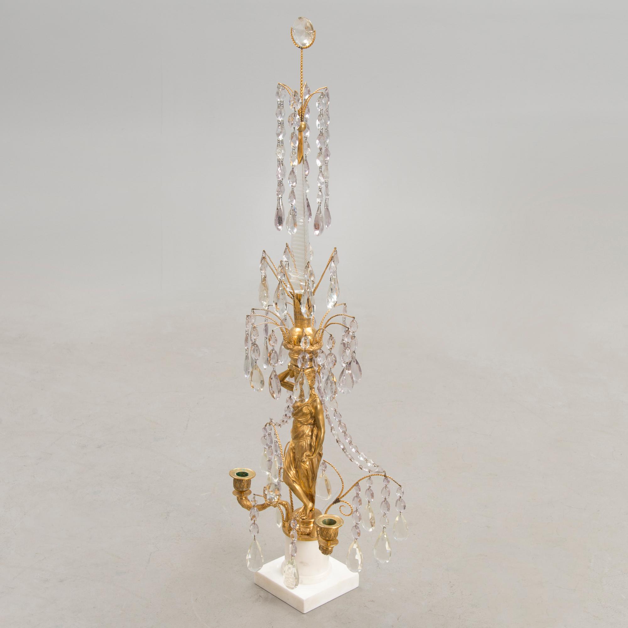 PÖYTÄLYSTERI, Venäjä, 1800-luvun alku.