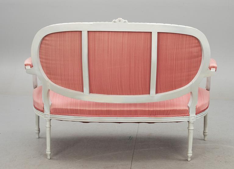 SALONGSMÖBLEMANG, 4 delar, gustaviansk stil, 1900-tal.