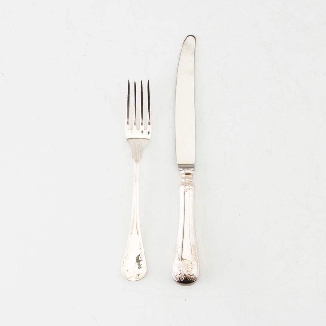 Bestick 79 dlr "Gammal Fransk" silver GAB 1990-1995.