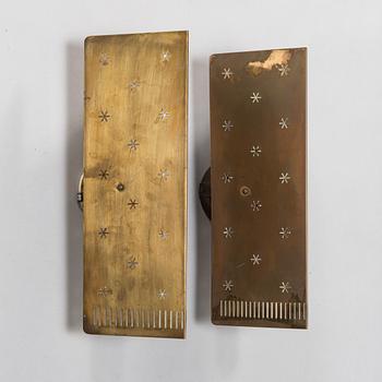 Paavo Tynell, A pair of mid-20th century '10330' wall lamps for Taito, Finland. mid-20th century.