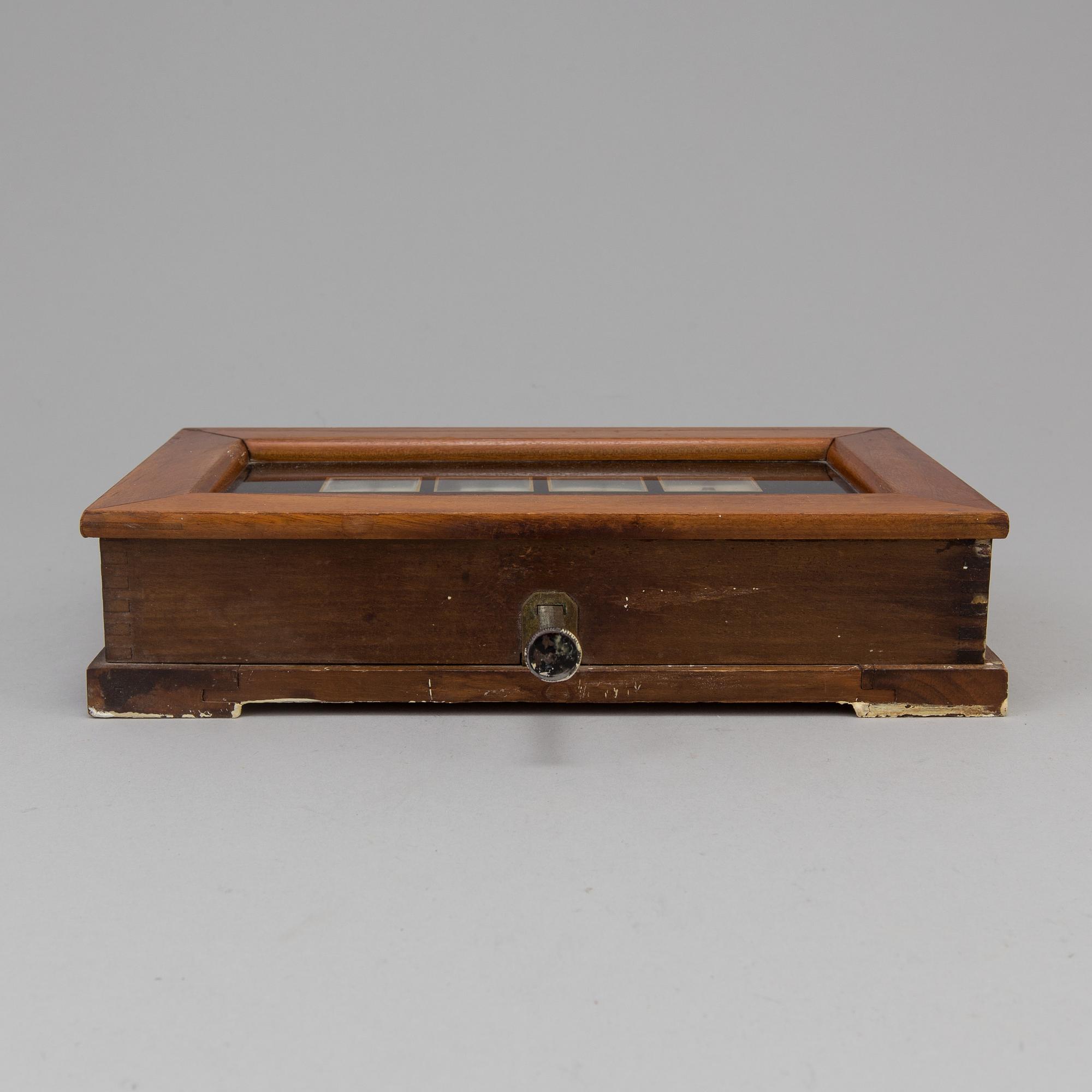 A 20th century servants bell box for four rooms.
