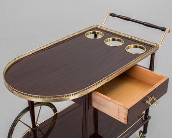 SERVERINGSVAGN, engelsk stil, 1900-talets andra hälft.