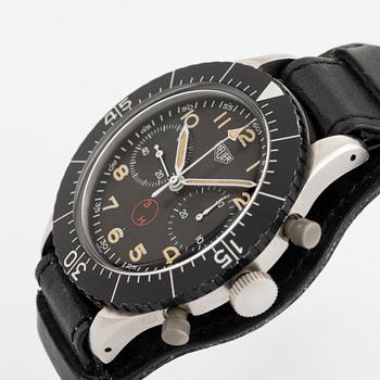 Heuer, "Bundeswehr", "3H", wristwatch, 43 mm.