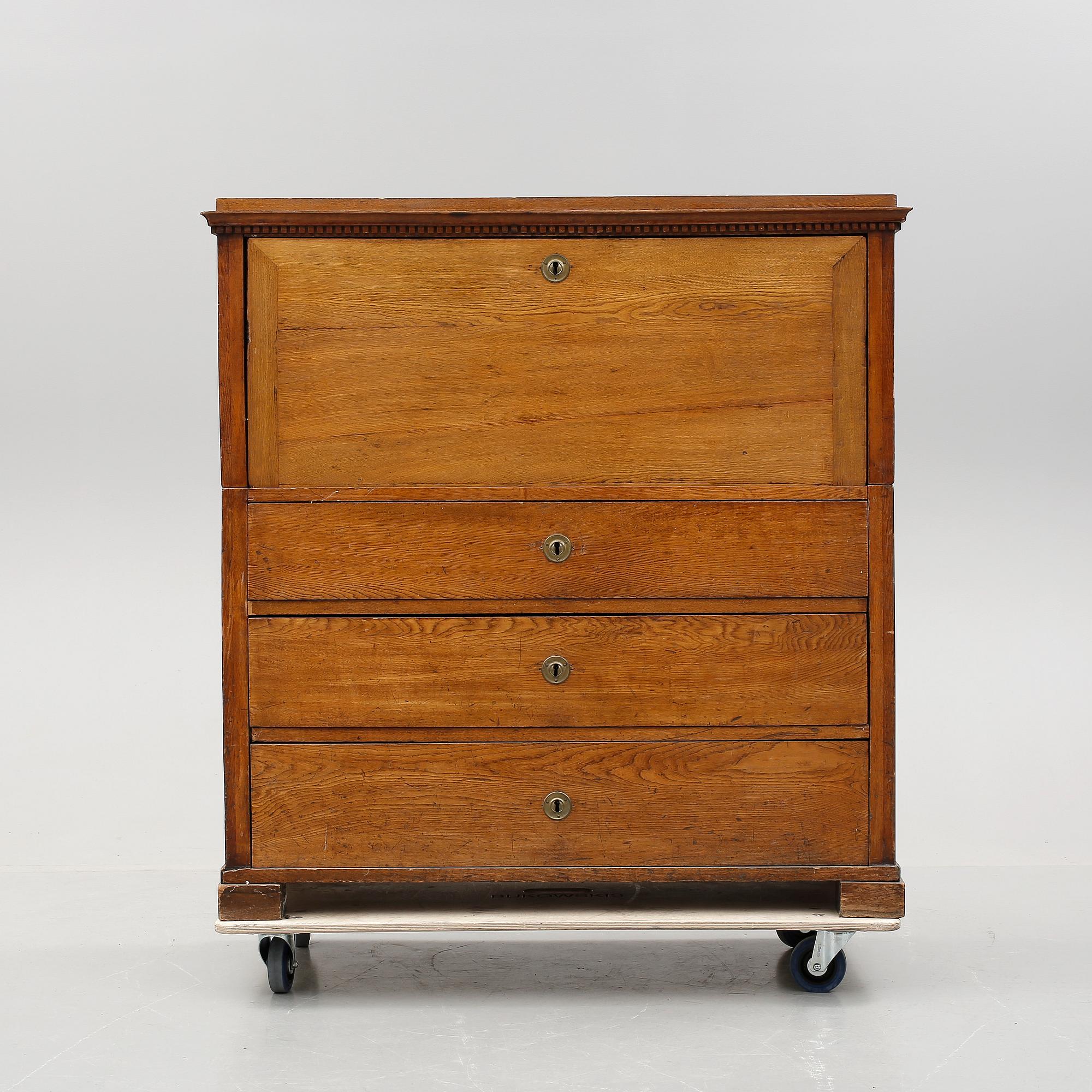 CHIFFONJÉ, 1800-tal.