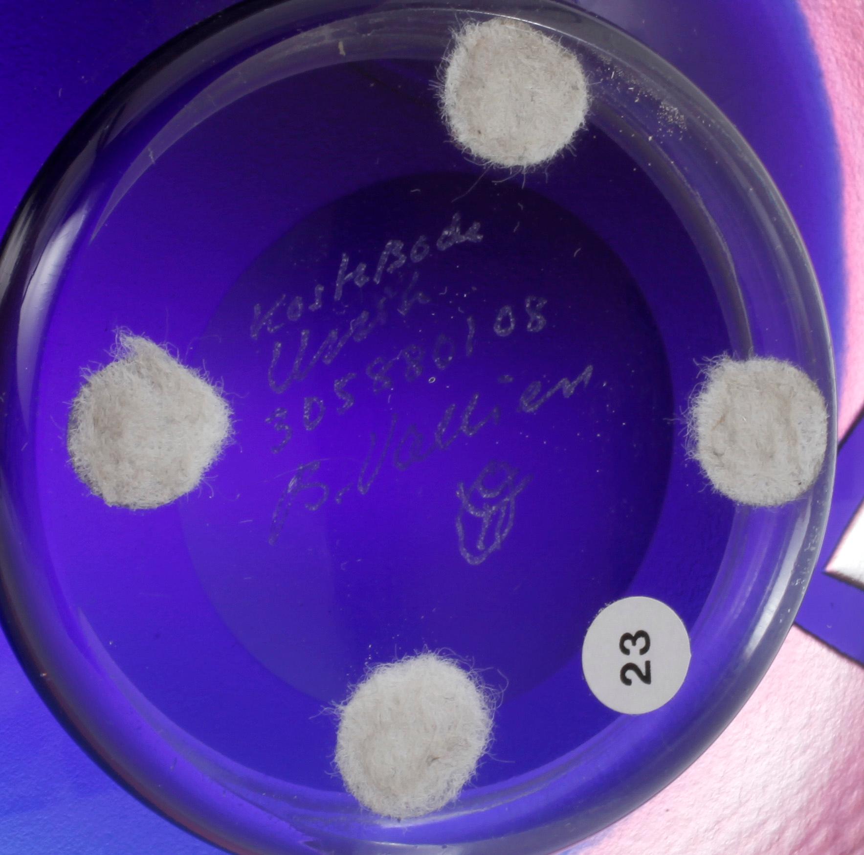 SKÅL, glas, "Nefertiti" Bertil Vallien, Kosta Boda 1988 Unik.