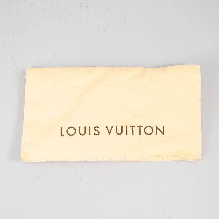 LOUIS VUITTON, 'Pochette Milla Multicolour'.