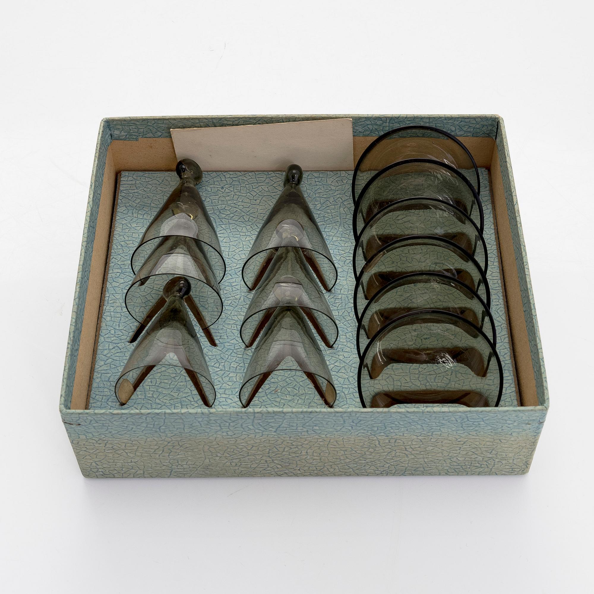 Kaj Franck, a set of six early 1950s schnapps glasses for Nuutajärvi.