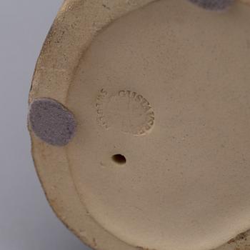 LISA LARSON, figurin, glaserat stengods, signerad Lisa L och daterad -93.