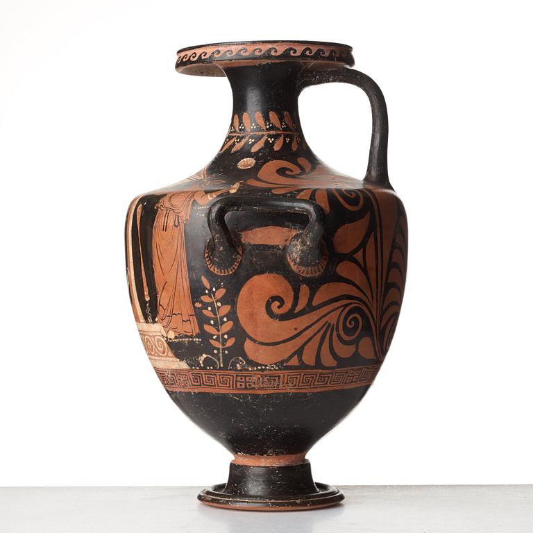 An Apulian red-figured Hydria, probably circa 350-330 B.C.