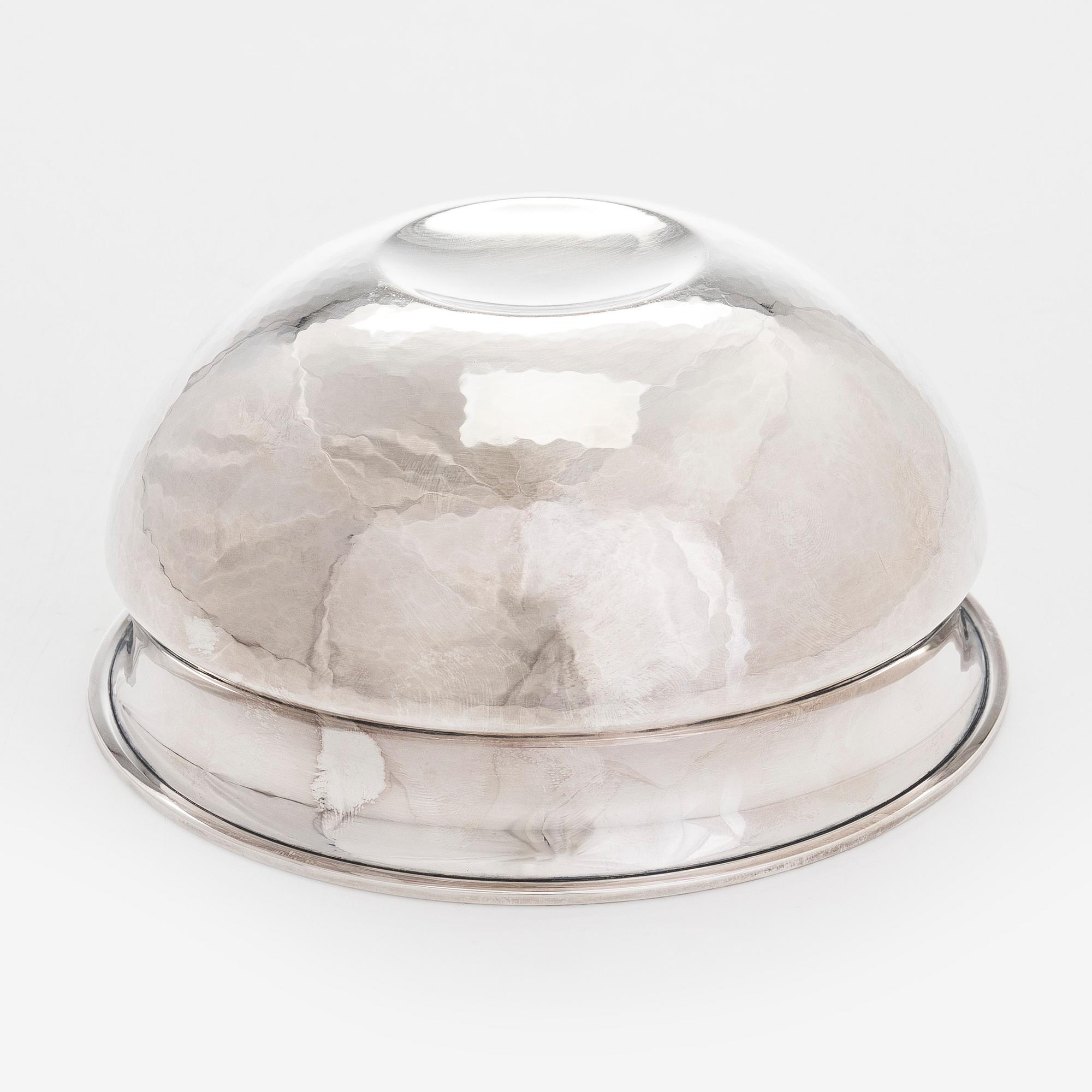 Tapio Wirkkala, a TW 341 silver bowl, Kultakeskus, Hämenlinna 1965.