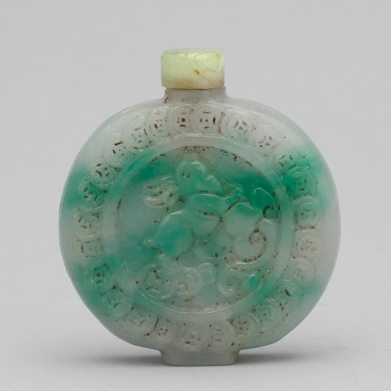 SNUSFLASKA, nefrit, Kina, 1800/1900-tal.