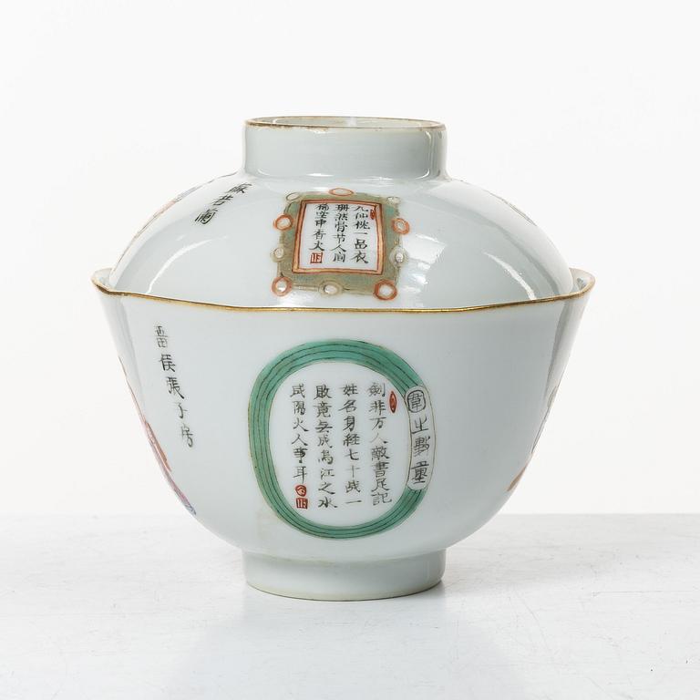 Kopp med lock, porslin, Kina, Qing, med Daoguangs märke.