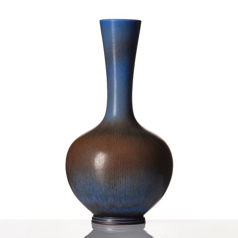 Berndt Friberg, a stoneware vase, Gustavsberg studio, Sweden 1964.