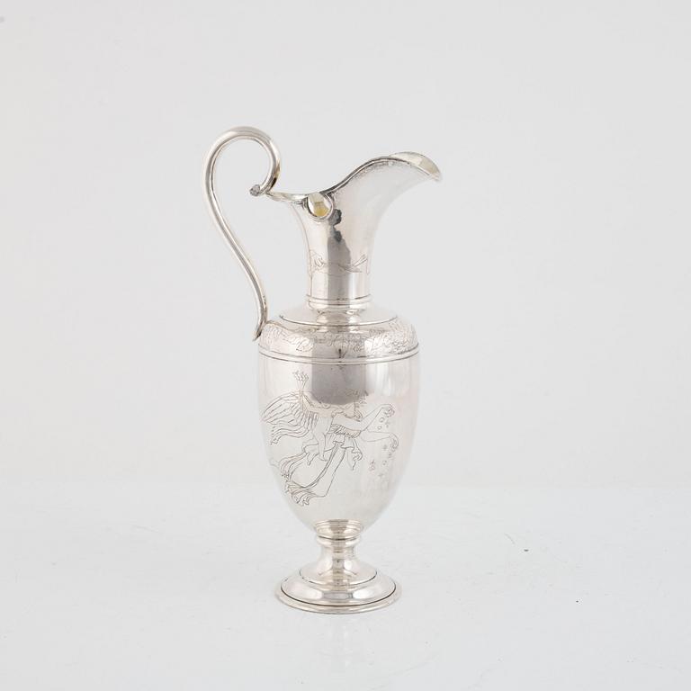 Karl Meyer, vinkanna, silver, Stockholm 1896.