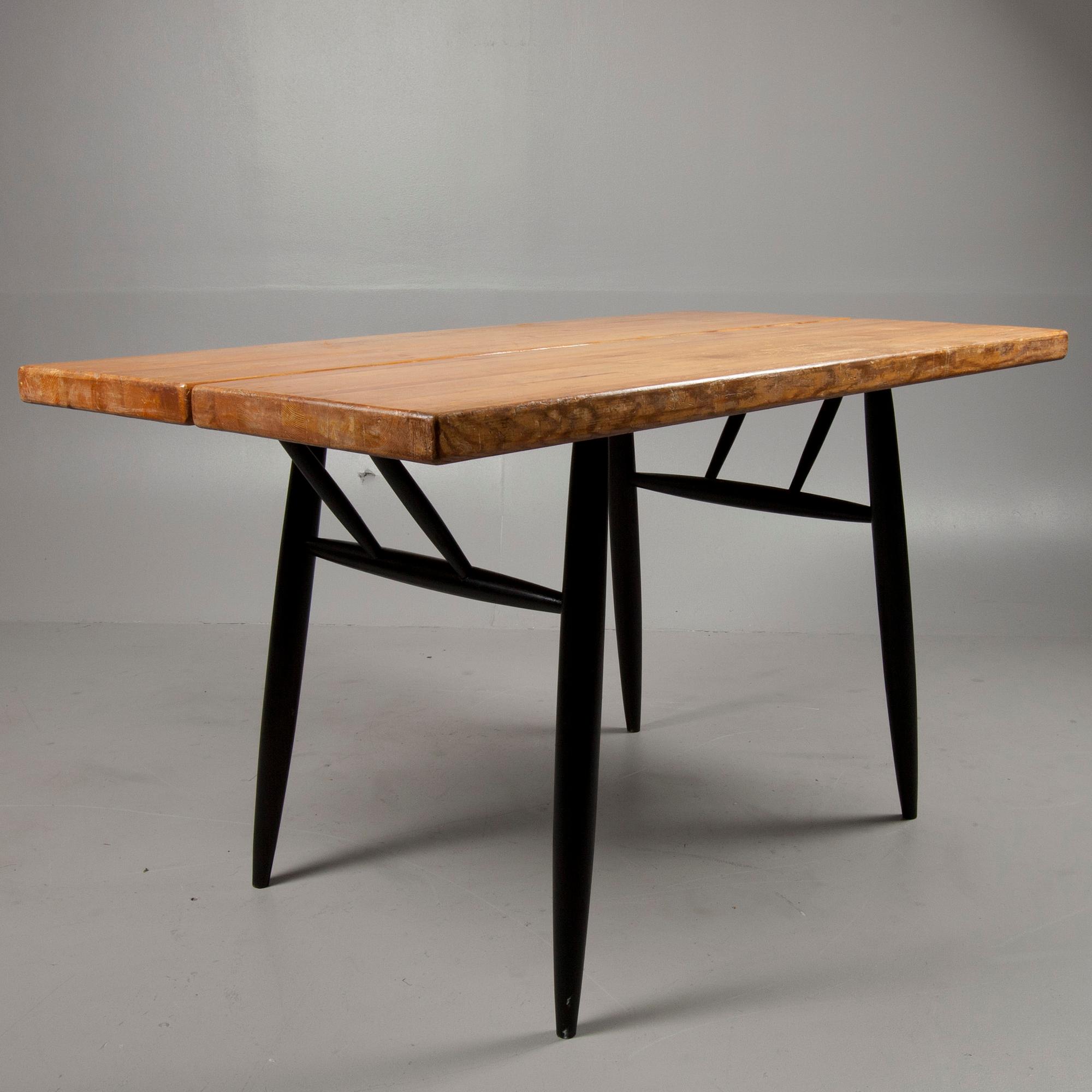 MÖBLEMANG, 5 delar, design Ilmari Tapiovaara. Formgivet 1957.