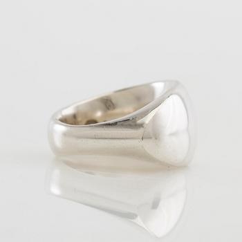 Regitze Overgaard, Ring "Zephyr" modell nr 500 sterlingsilver, Georg Jensen.