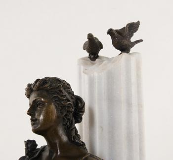 FIGURIN, patinerad brons och alabaster, 1900/2000-tal.