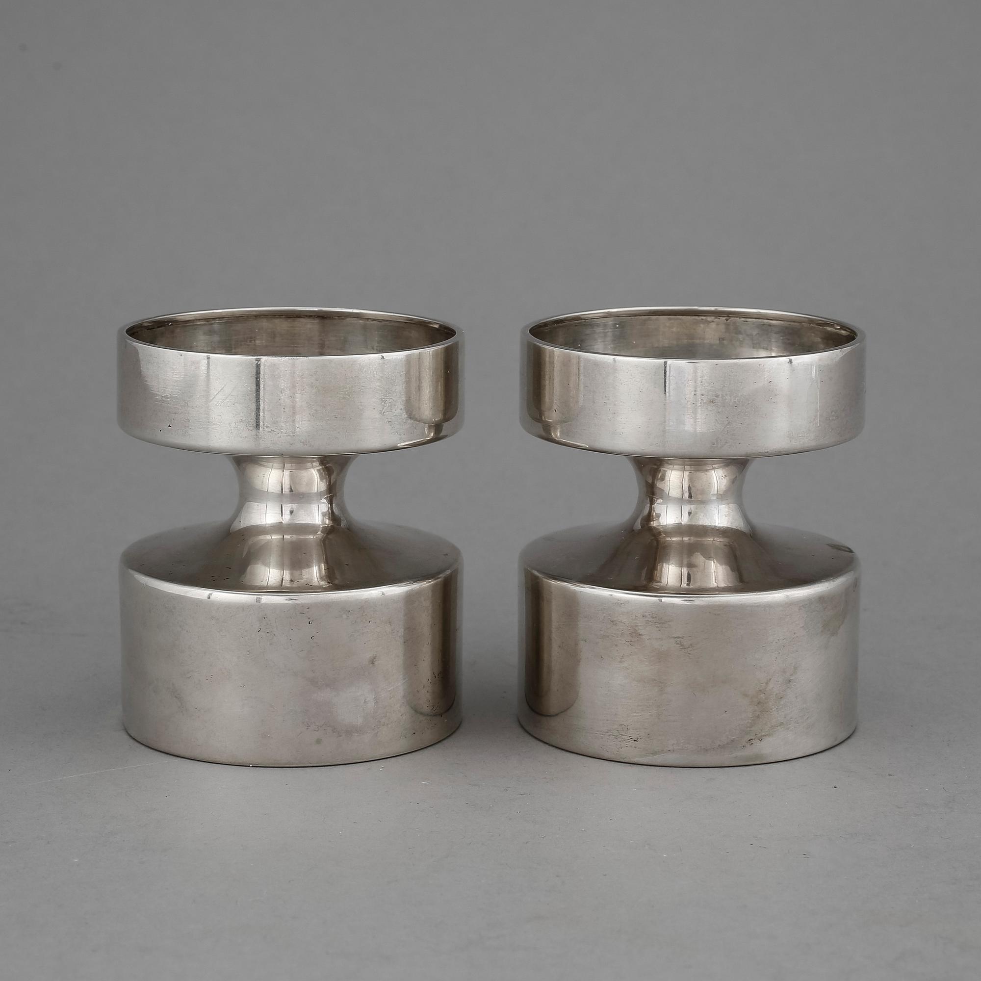 LJUSSTAKAR, ett par, silver, Eric Löfman, MGAB, Uppsala, 1977.