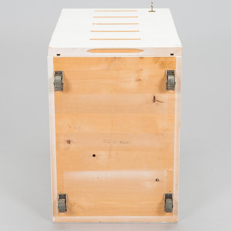 Alvar Aalto, laatikosto, malli 297, Artek, 1960–70-luku.