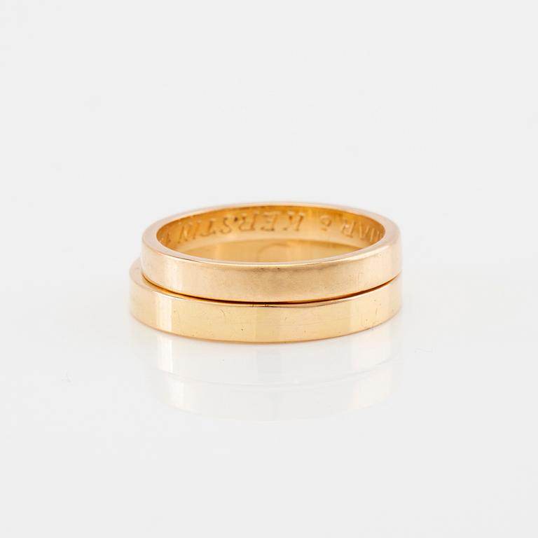 Wiwen Nilsson, a pair of 18K gold rings, Lund 1956 and 1957.