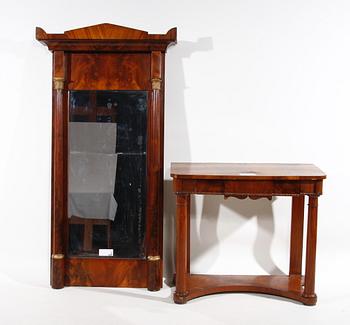 SPEGEL MED KONSOLBORD, Karl Johan, 1800-talets första hälft. 