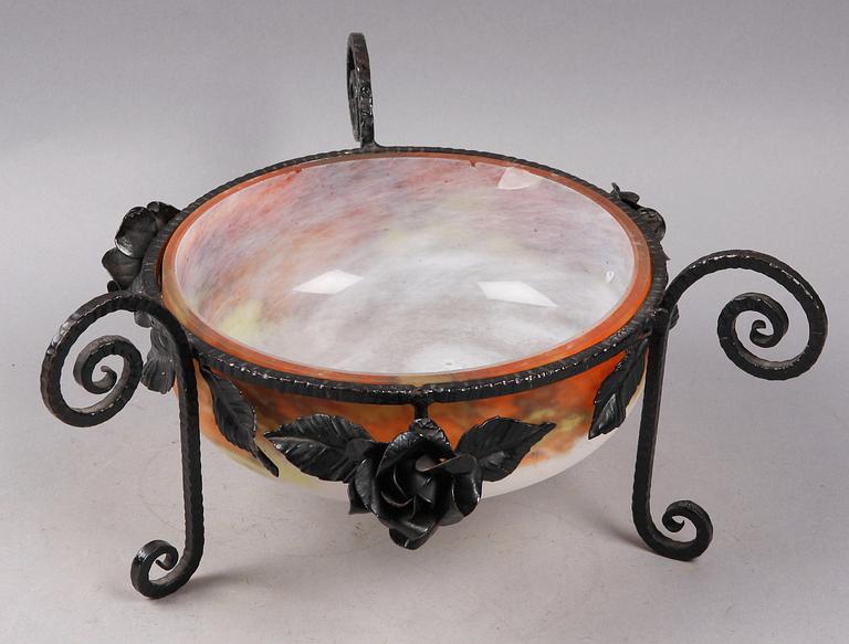 SKÅL, järnsmide och glas, Art deco stil. 1900-tal.