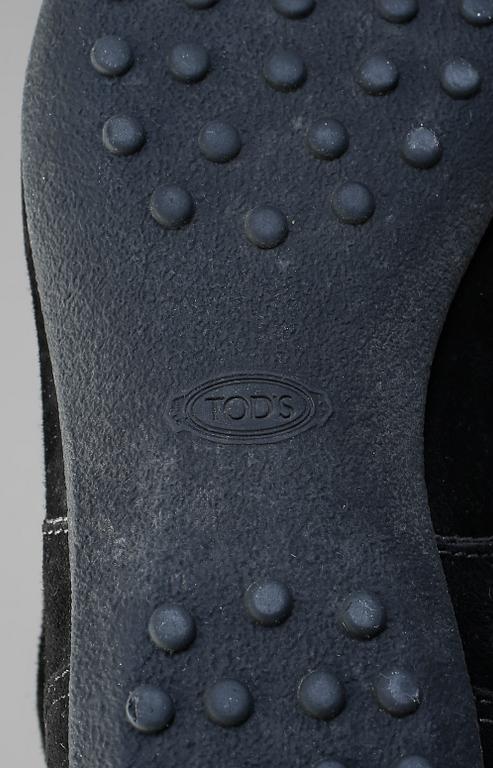 SKOR, Tod's.