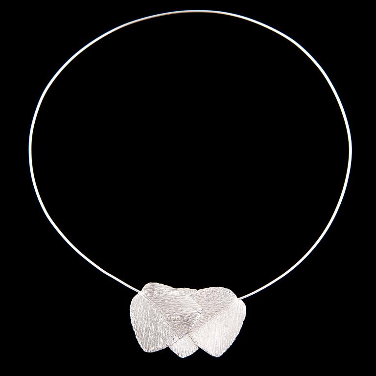 JAANA JUNKKAALA, NECKLACE and EARRINGS, "Serenity", silver. 2018.