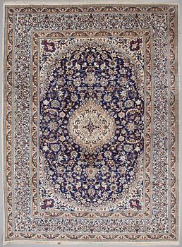 MATTA, old, Nain, silk på bomullsvarp, ca 396 X 298 cm.
