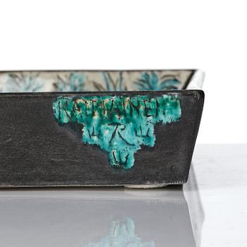 Birger Kaipiainen, a stoneware dish, Rörstrand, Sweden, 1950s.