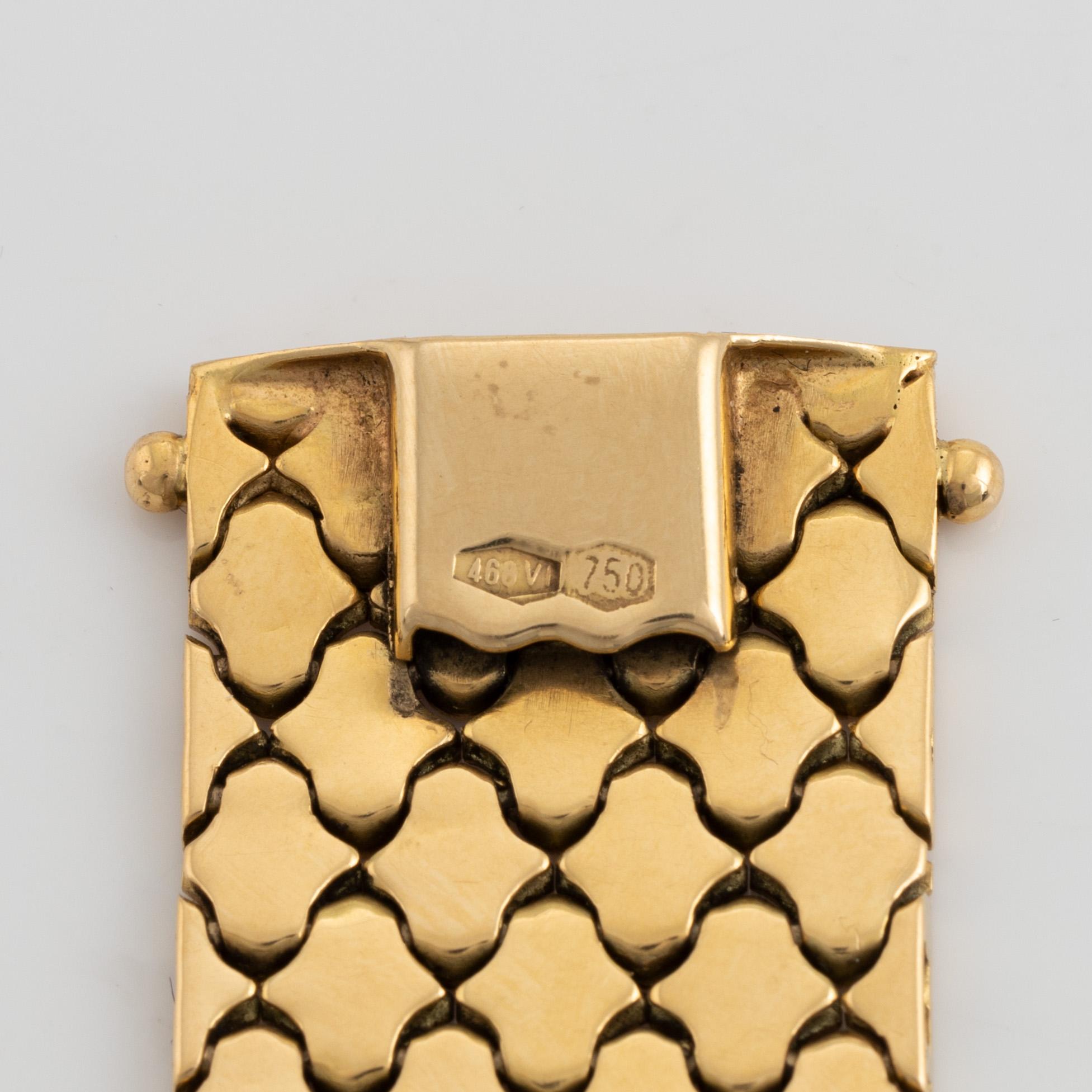 18K three colour gold bracelet, Vicenza, Italy.