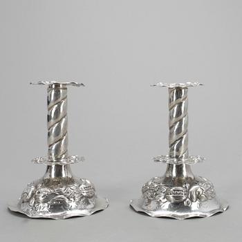 LJUSSTAKAR, ett par, silver, Juvelerare AB J Pettersons Eftr, Stockholm, 1948.