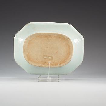 FAT, kompaniporslin. Qing dynastin, Qianlong (1736-95).