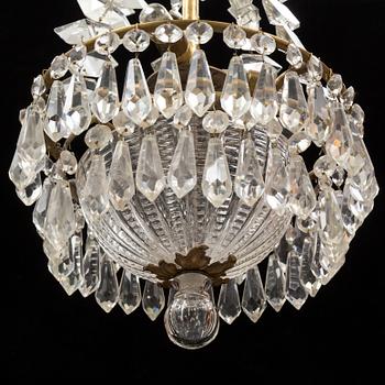 A mid 20th Century chandelier.