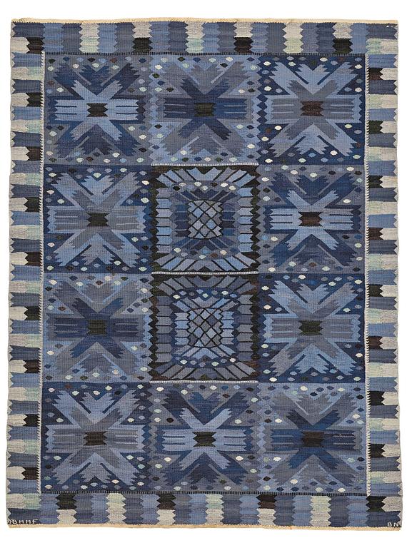 Barbro Nilsson, MATTA, "Nejlikan blå", gobelängteknik, ca 281,5 x 213,5-217,5 cm, signerad AB MMF BN.