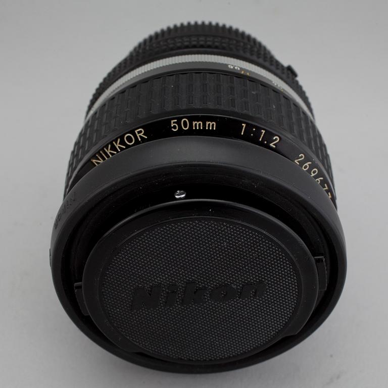 KAMERAOBJEKTIV, Nikon, Nikkor 50 mm 1:1:2, nr. 269677.