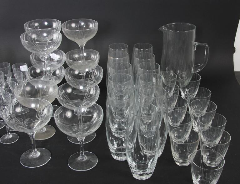 GLASSERVIS, 72 delar.