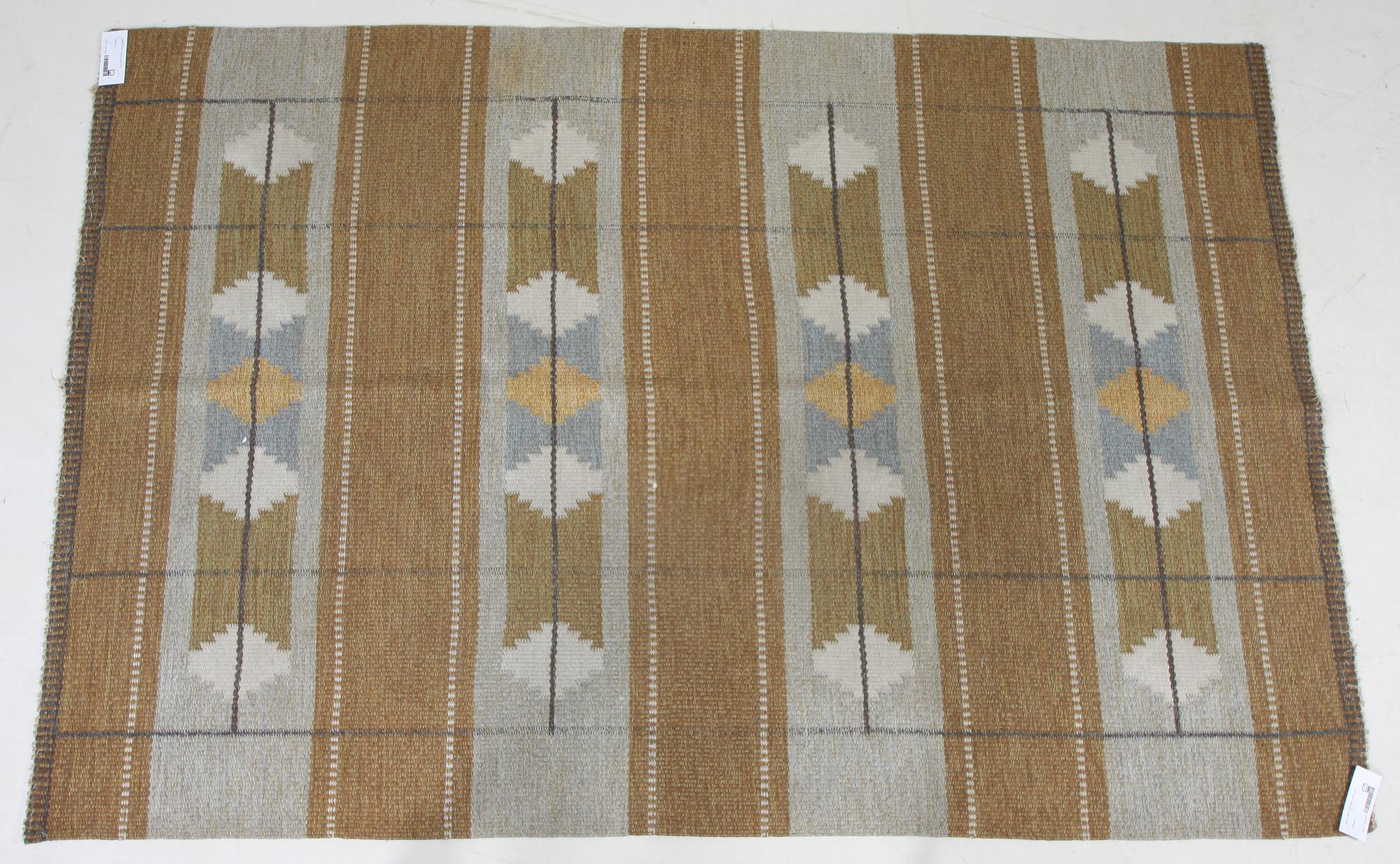 MATTA, rölakan, 200 x 135.