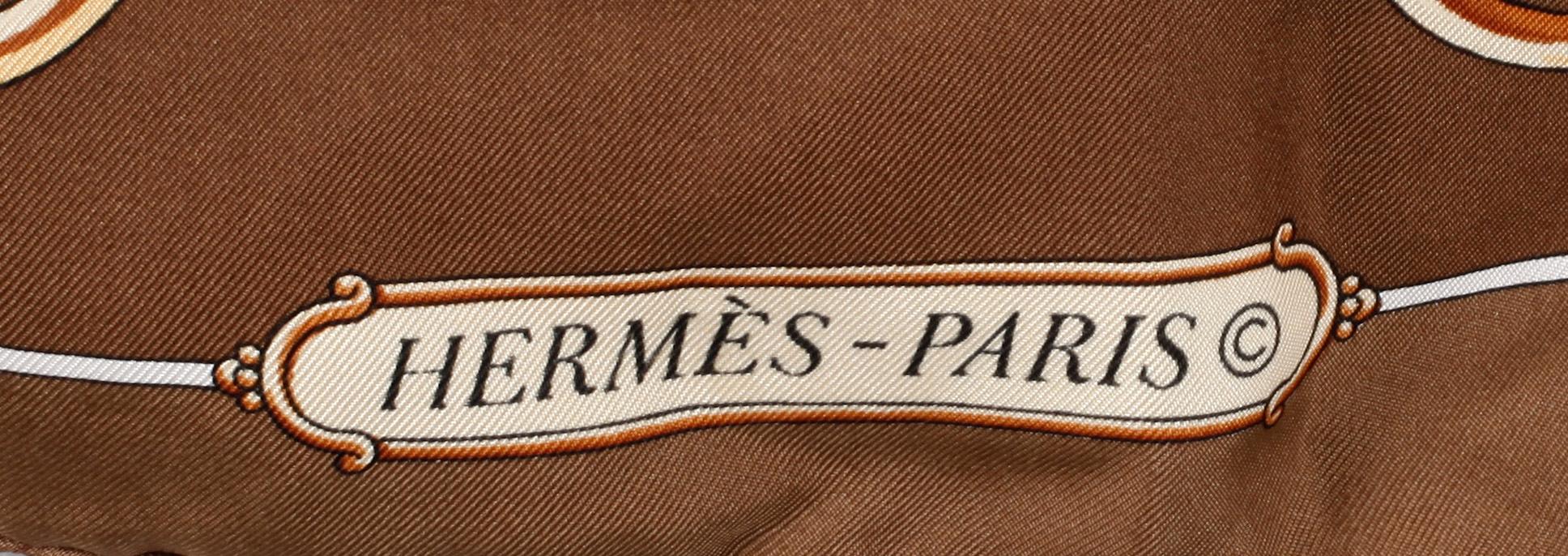 SCARF, Hermès.