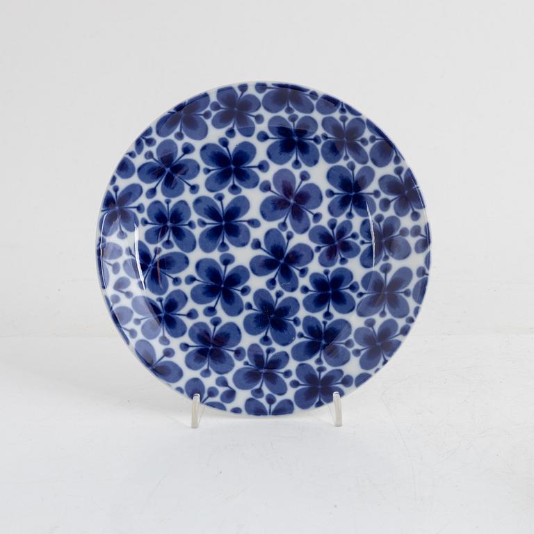 Marianne Westman, a 30-piece porcelain coffee service, "Mon Amie", Rörstrand, Sweden.
