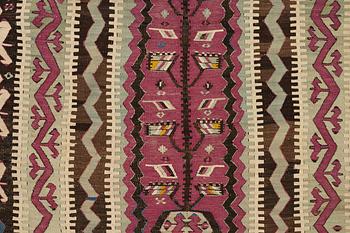 A rug, antique Anatolan Namazlyk kilim, ca 168 x 106 cm.