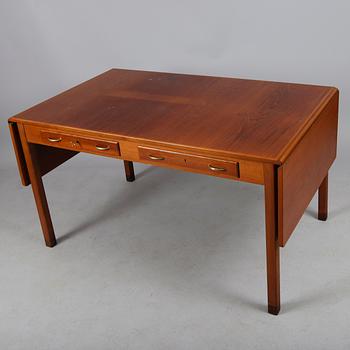 SKRIVBORD MED LÖS HURTS, David Rosén för NK, 1950-tal.